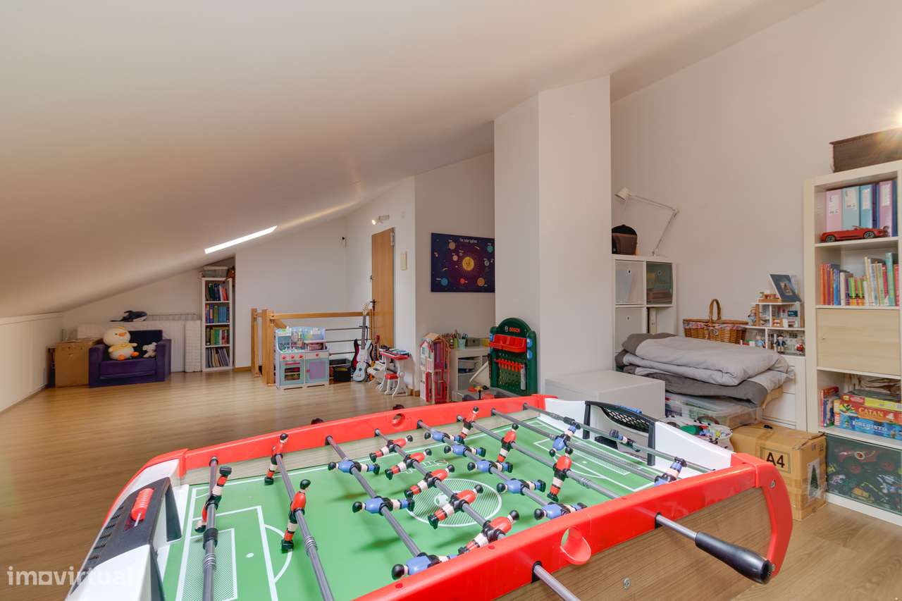 APARTAMENTO T3+1 | MONTIJO | 193 M2 | LUGAR DE PARQUEMANETO-5