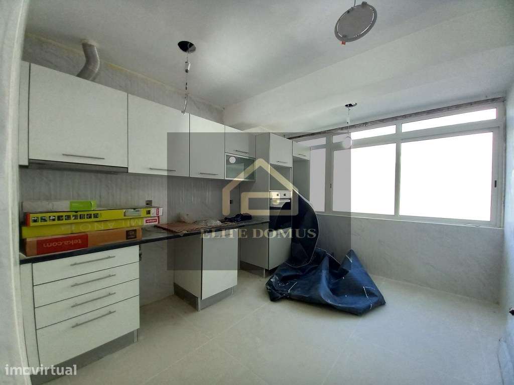 Excelente T4 em Vila Franca de Xira e Forte da Casa - Grande imagem: 4/41