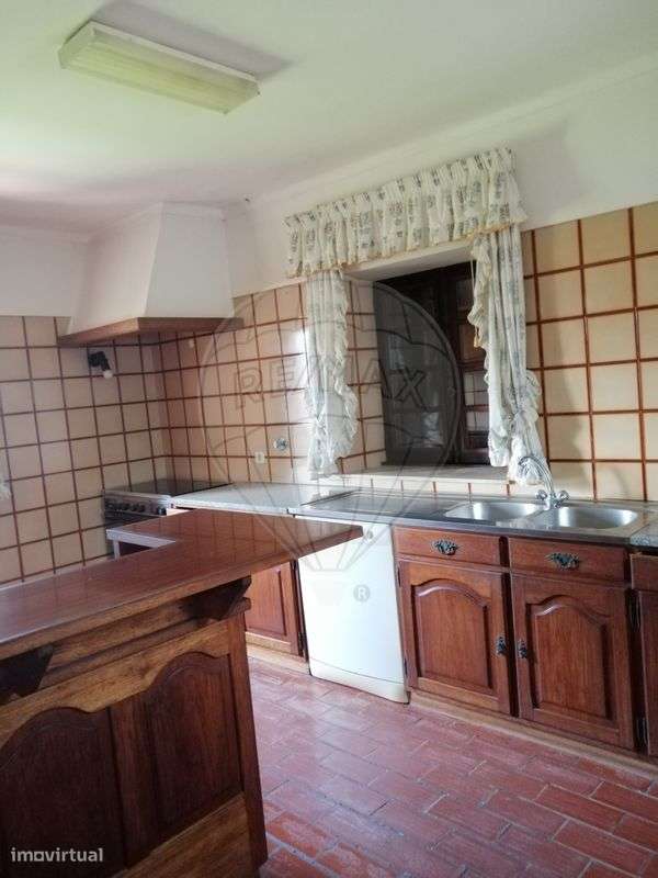 Moradia T6 para venda-31