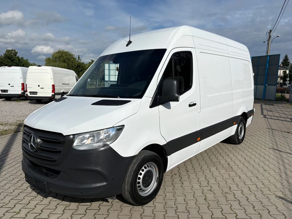 Mercedes-Benz Sprinter 2024