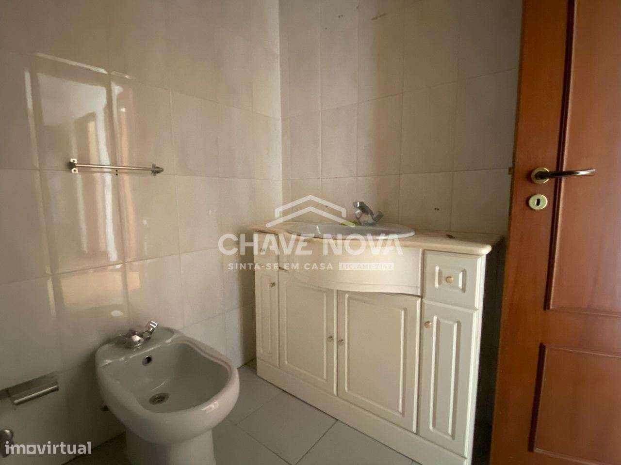 T2 c/ Garagem Box em Vilar do Paraíso - Grande imagem: 5/15