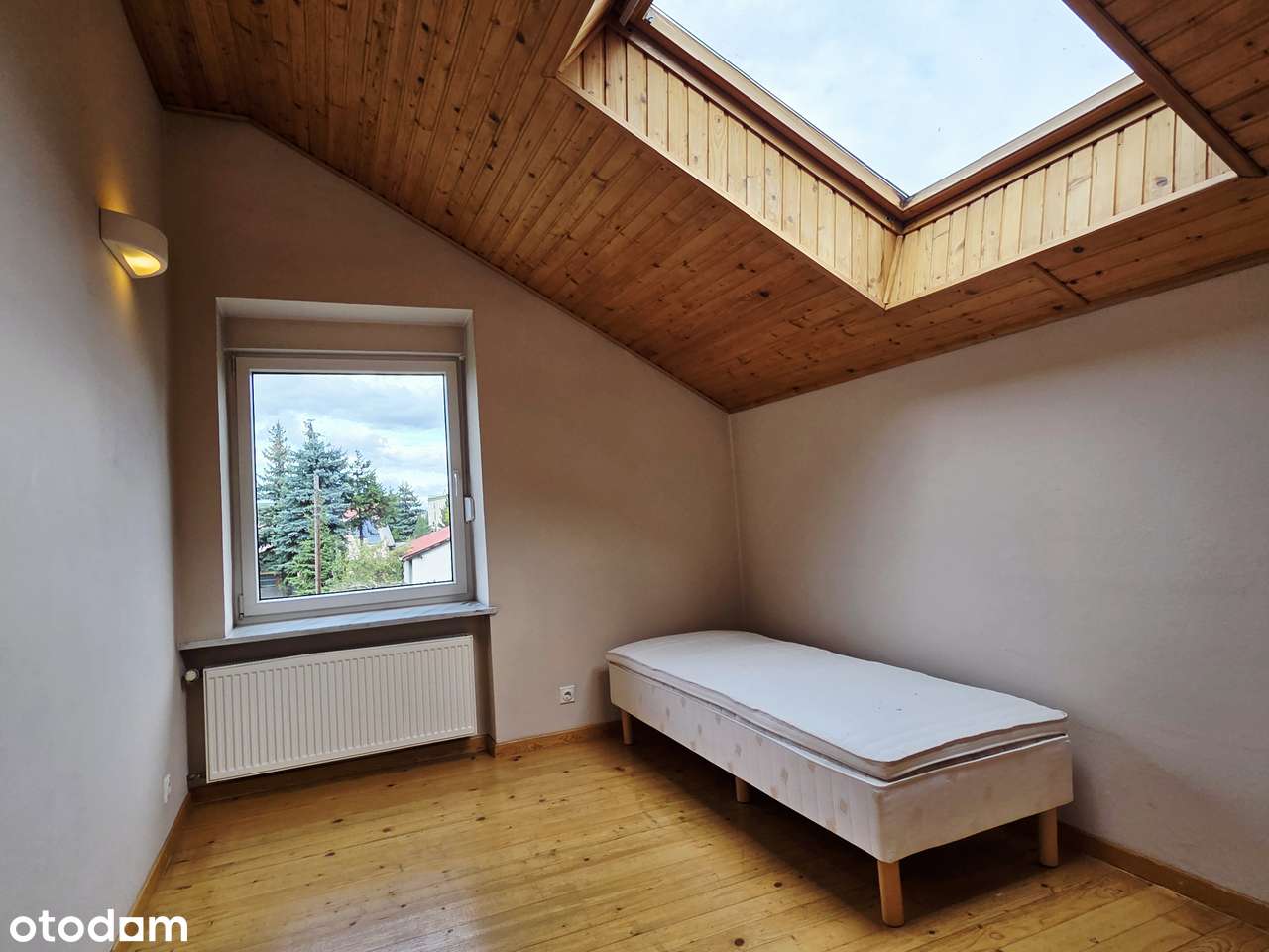 Dom z ogrodem, oranżerią + biuro / przestrzeń na biznes-8