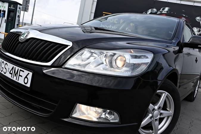 Skoda Octavia 1.8 TSI Ambiente - 1