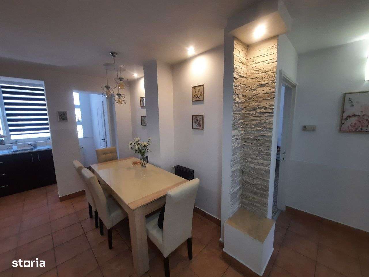 Apartament 3 camere decomandate Et 1 semicentral - Satu Mare - Imagine principală: 4/10