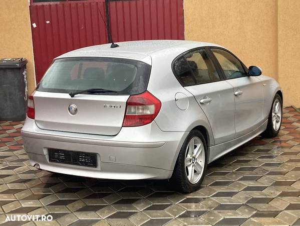 BMW Seria 1 120d - 17