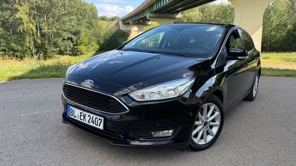 Ford Focus Mk3 (2010-2018) 1.0 EcoBoost Black Edition ASS 2015
