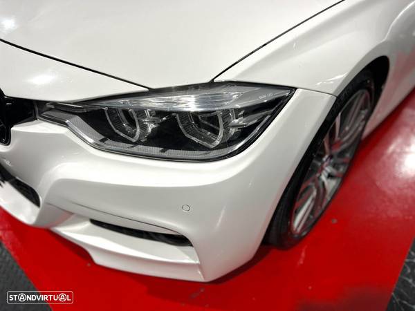 BMW 320 d Touring Pack M - 27