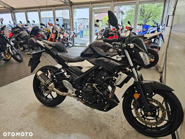 Yamaha MT - 27