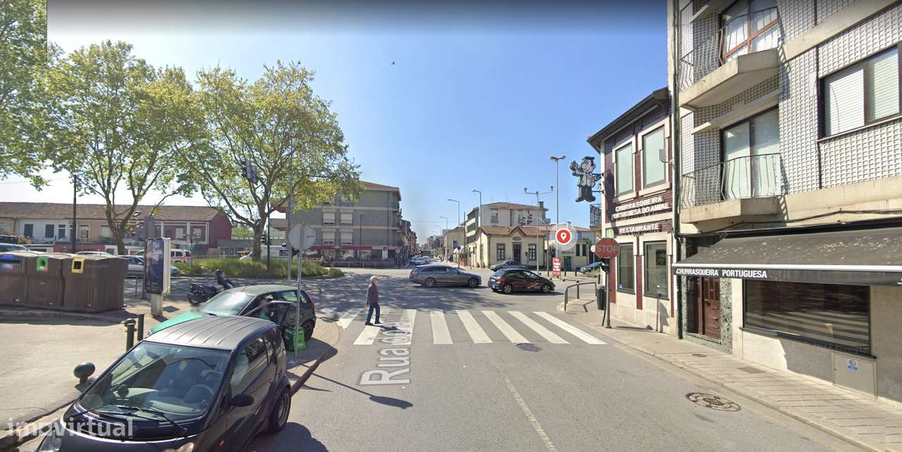 Atenção Srs. Investidores: Loja c/ 219m² c/ rendimento - Porto (Amial) - Grande imagem: 2/4