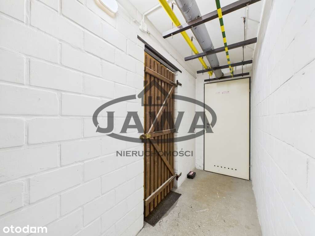 2pok*2002 rok*widok na las*teren zamknięty*parking-12