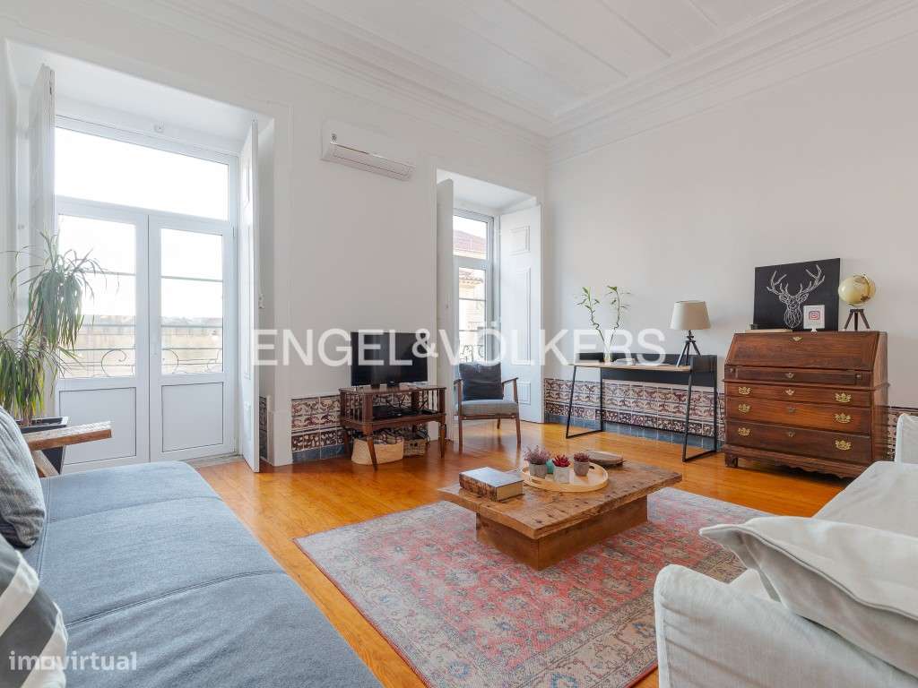 T2 nas Janelas Verdes - Grande imagem: 1/25