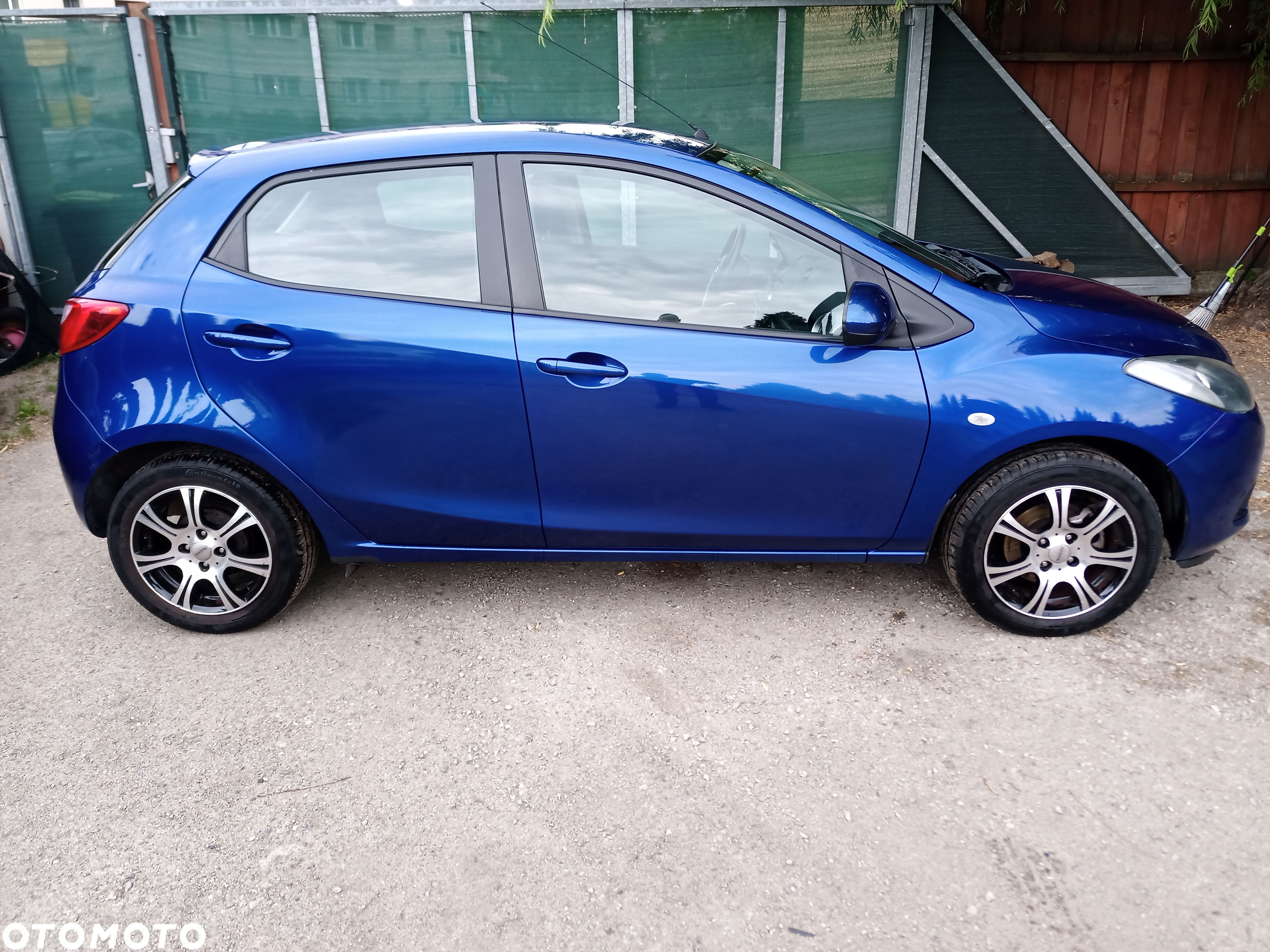 Mazda 2 1.3 Exclusive - 2