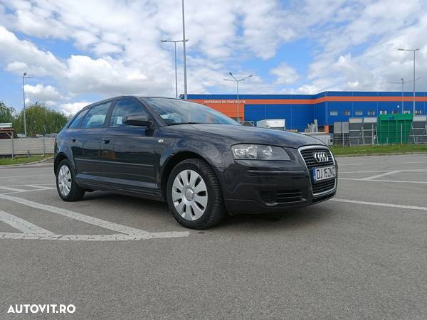 Audi A3 Sportback 1.9 TDI Attraction - 3