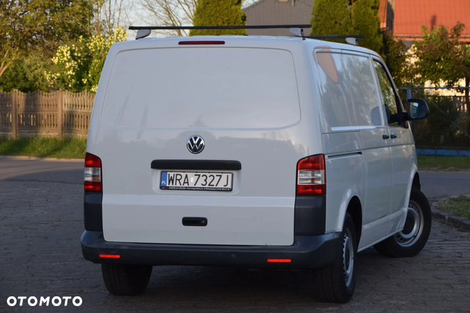 Volkswagen T5 - 12