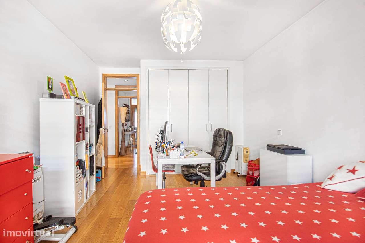 Apartamento T3 - Condomínio Luna Rio - Parque das Nações-26