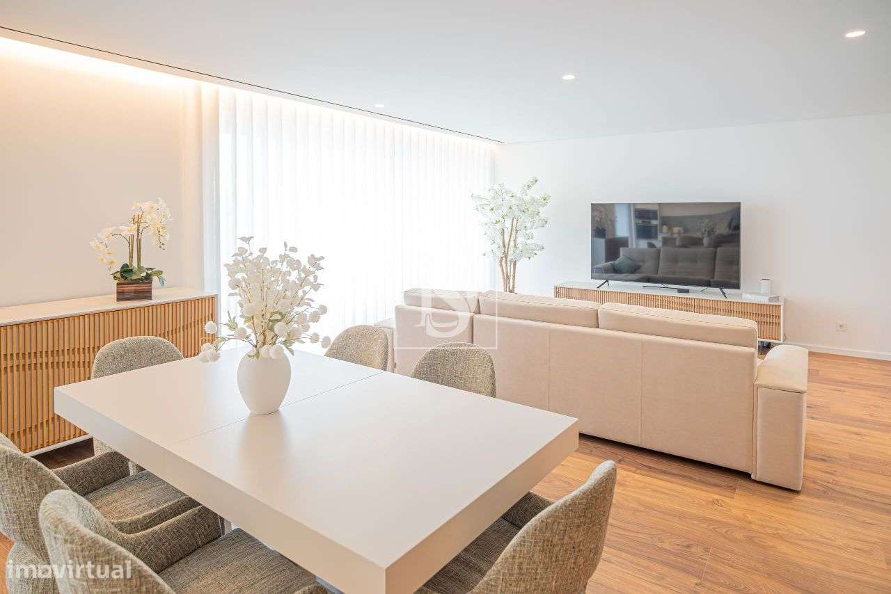 Moradia T4 com Piscina, próxima à Praia, em A Ver-o-Mar - Grande imagem: 5/20