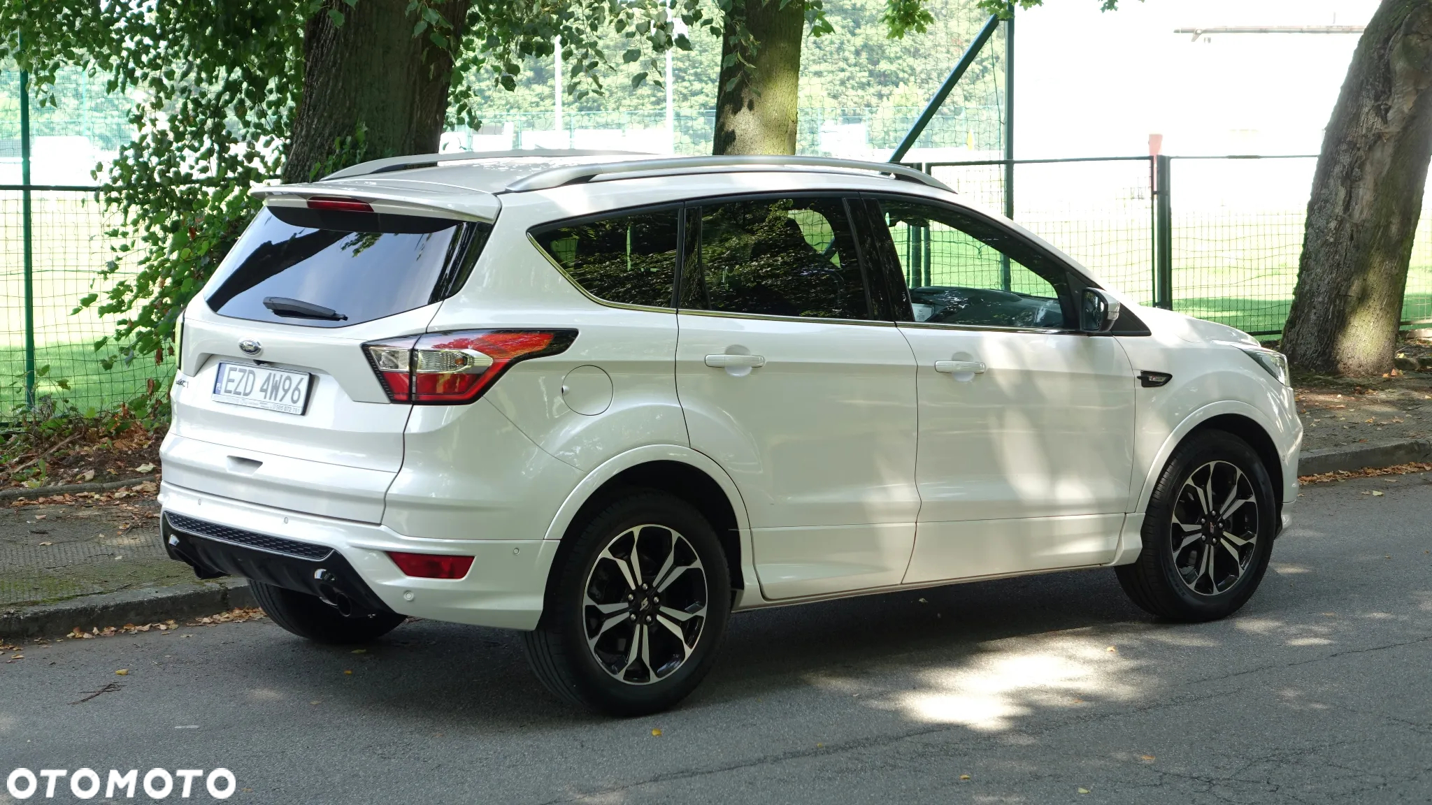 Ford Kuga 1.5 EcoBlue FWD Titanium - 35