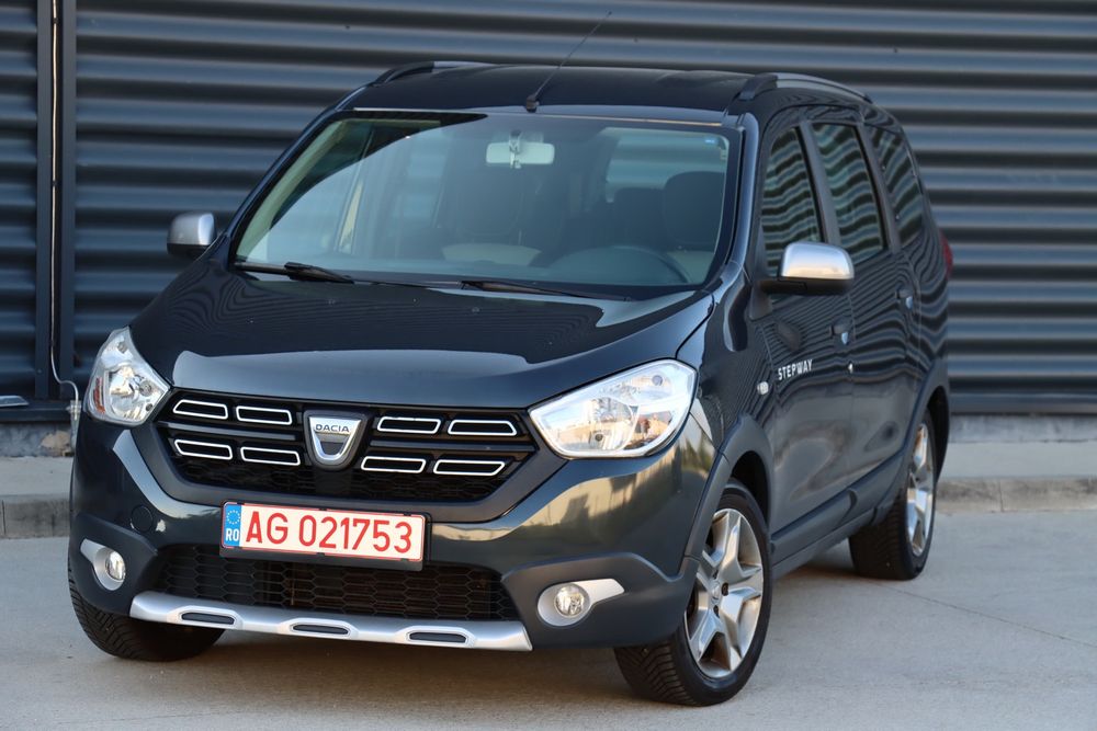 Dacia Lodgy 1.6 SCe Stepway 2019