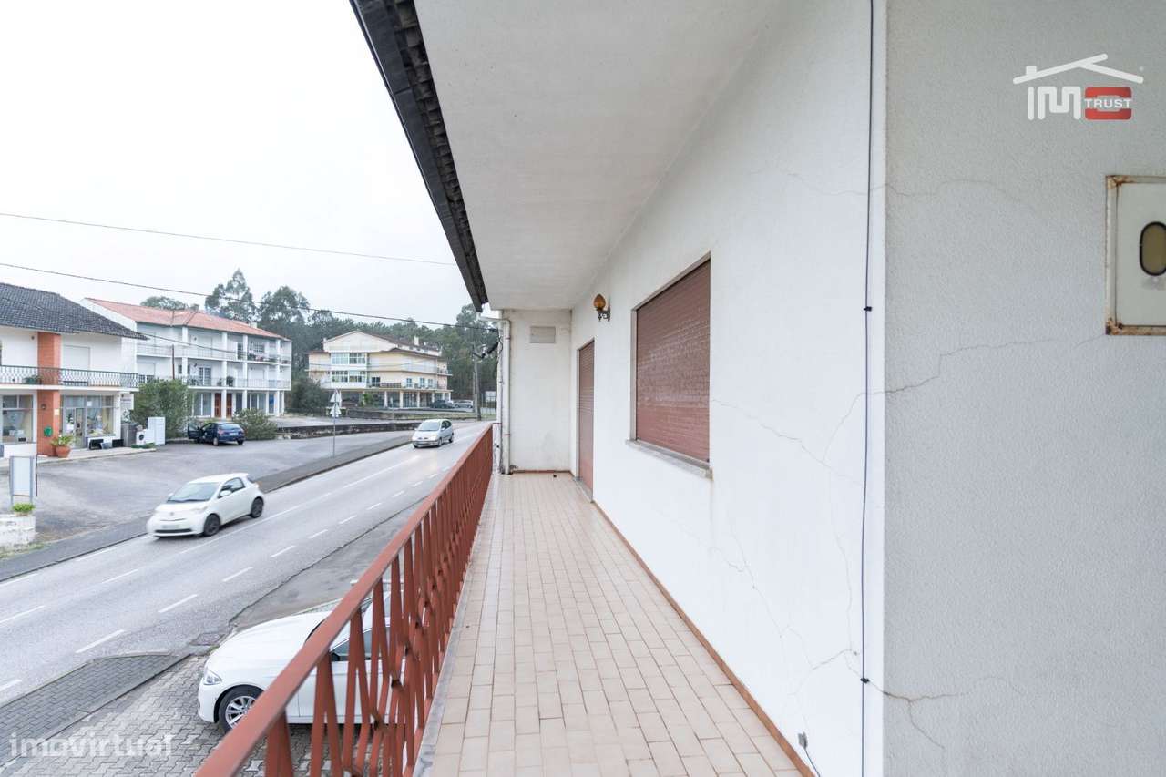 Apartamento, para arrendamento, Batalha - S. Mamede - Grande imagem: 4/13