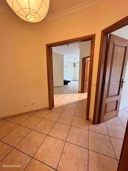 Flat T1 Arrendamento Anual - Grande imagem: 4/11