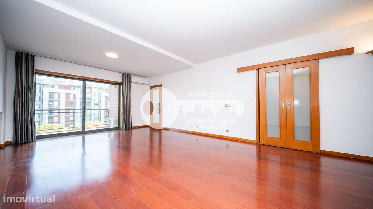 Apartamento T3 com Garagem – Rua José António Cruz, Braga (S. Vítor) - Grande imagem: 5/42