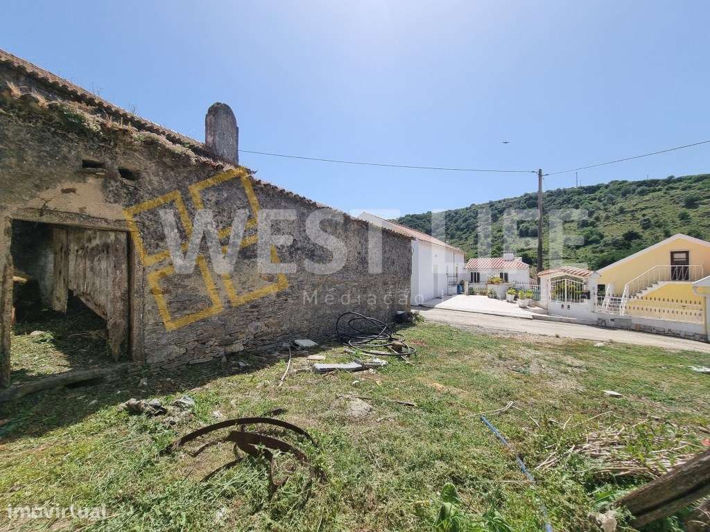 Moradia T3 em Ruína com Excelente Exposição Solar e Lote de 272m² -...-5