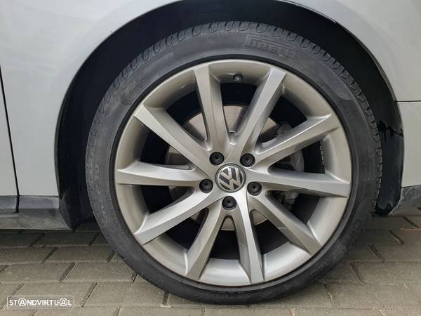 VW Passat Variant 2.0 TDi Highline DSG - 44