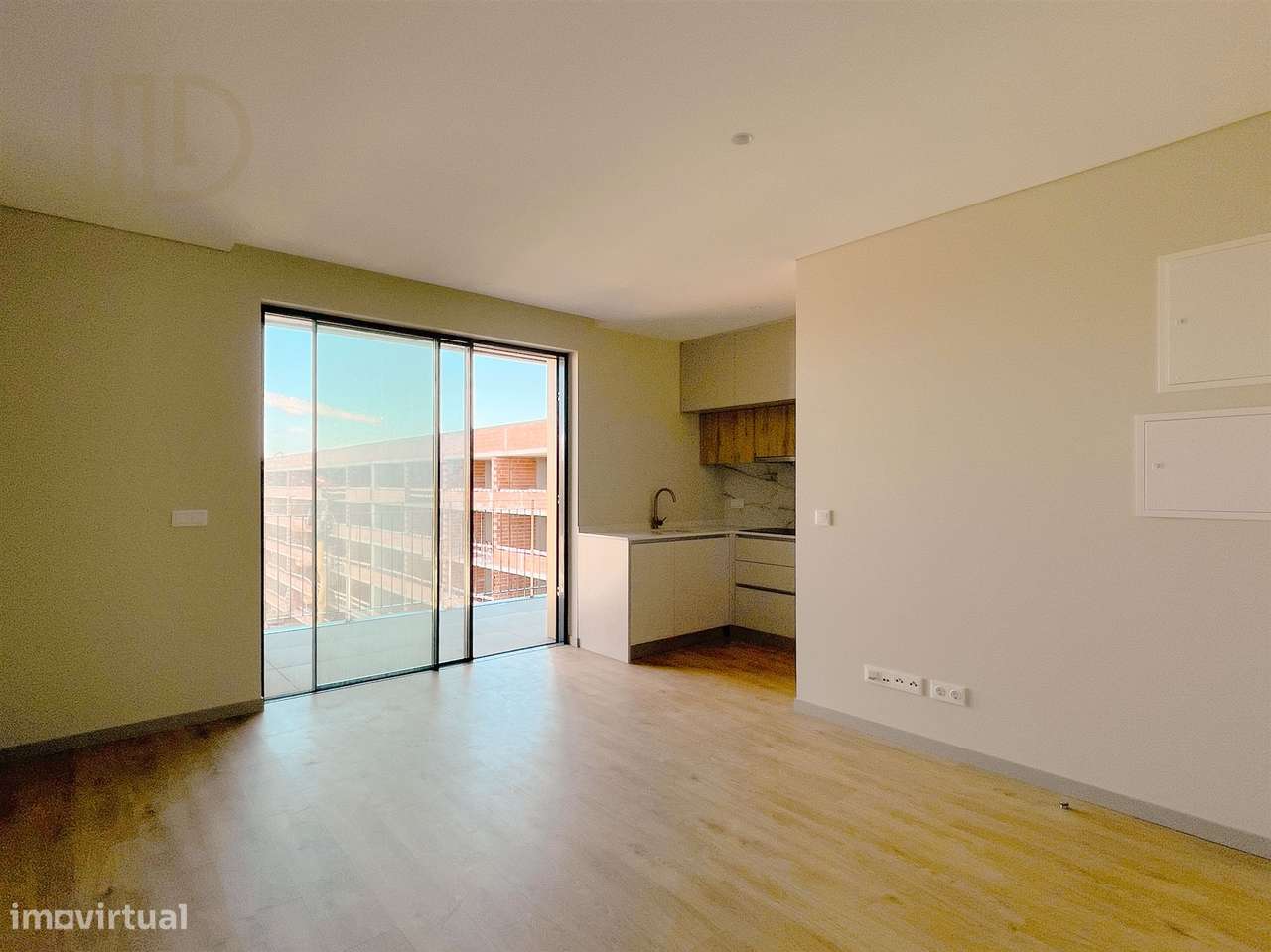 T0 Novo no D´Ouro Tower para arrendar próximo do metro em Gaia - Grande imagem: 3/45