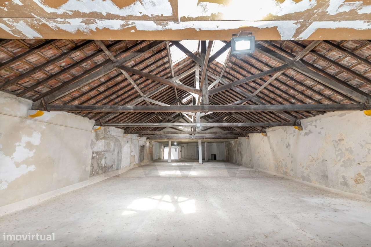 Armazém no centro do Montijo com 428m2. - Grande imagem: 3/20