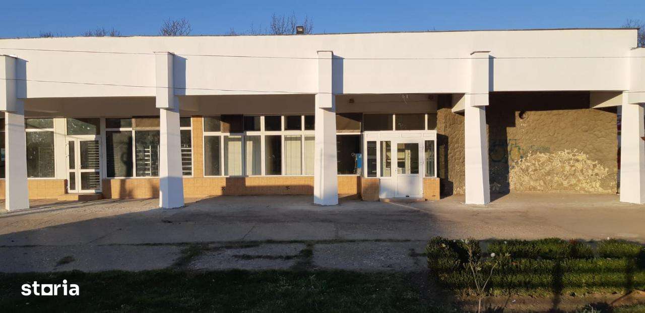 Vanzare spatiu comercial Moinesti, Lucacesti - 377 mp-3
