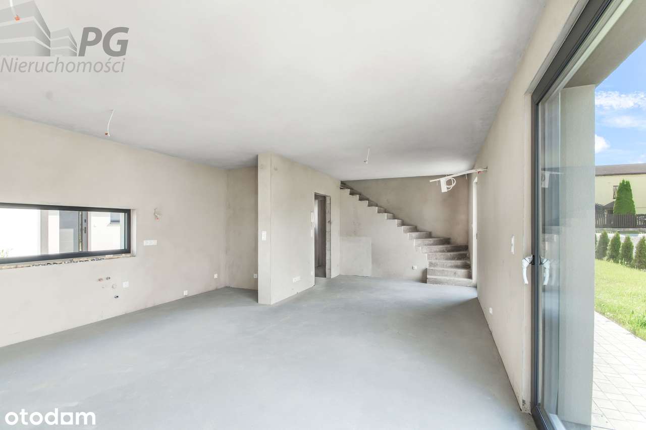 Nowoczesne 4-pokojowe mieszkanie z ogrodem-11