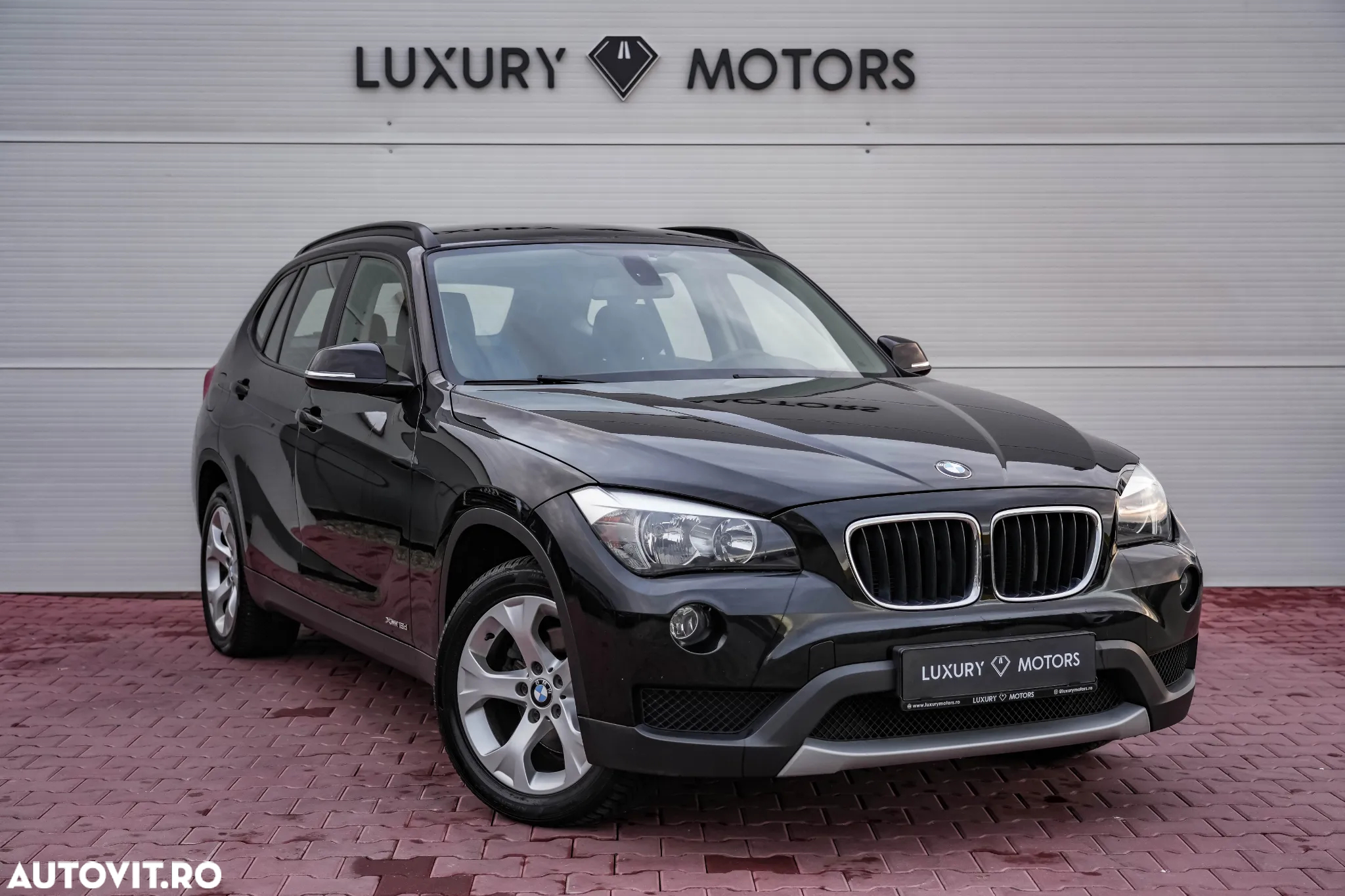 BMW X1 xDrive18d Aut. Sport Line - 11