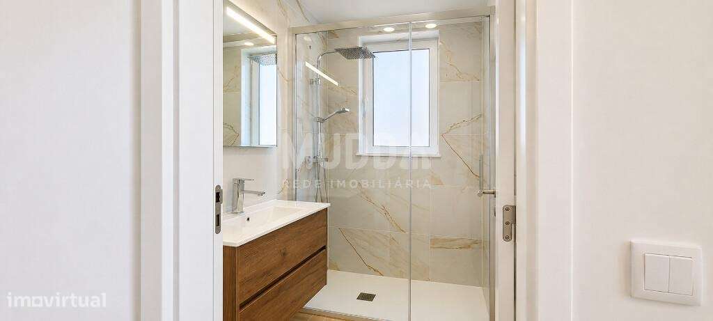 Apartamento T2+1 totalmente renovado na pitoresca vila da Nazaré-13