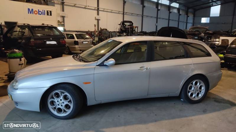 Alfa Romeo 156 Sportwagon 1.9 JTD 2000 para peças - 1