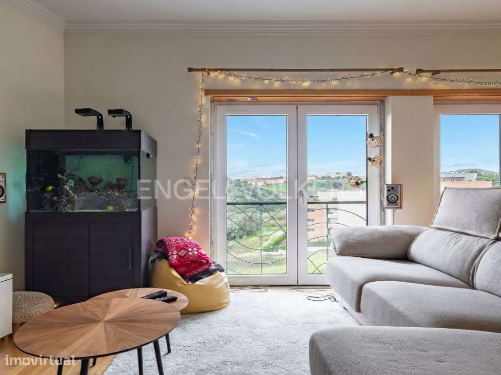 T3 em Condomínio Privado com Piscina e Ginásio em Carnaxide - Grande imagem: 3/29