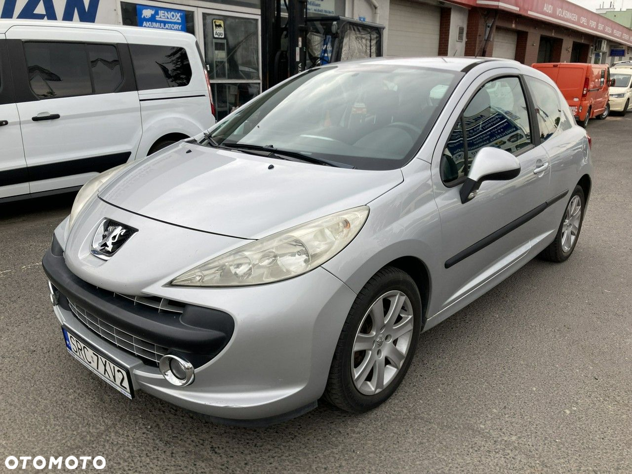 Peugeot 207 - 2