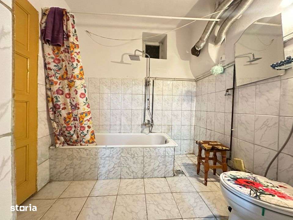 Apartament 2 camere + teren + garaj, Str. 9 Mai - Imagine principală: 4/8