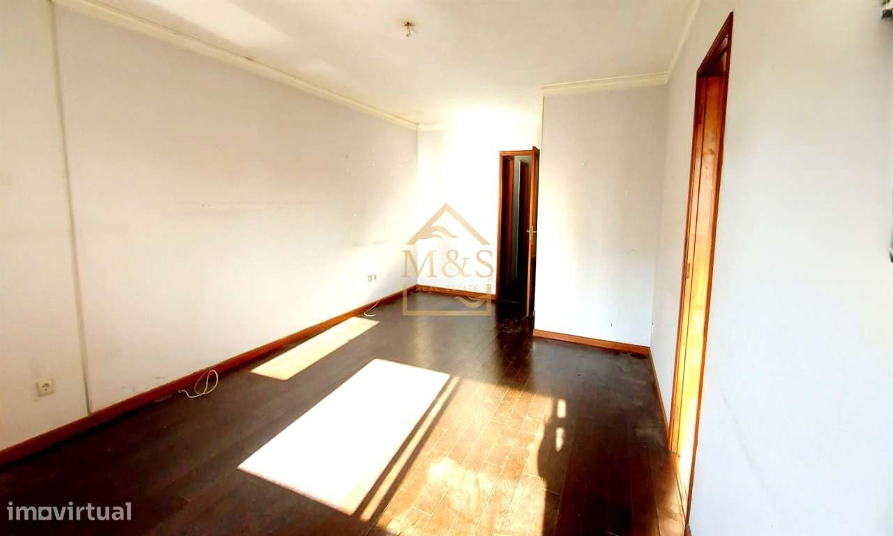 Apartamento T2 com Terraço - São Mamede Infesta - Matosinhos - Grande imagem: 5/11