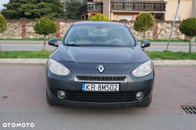 Renault Fluence 1.6 16V Privilege - 8