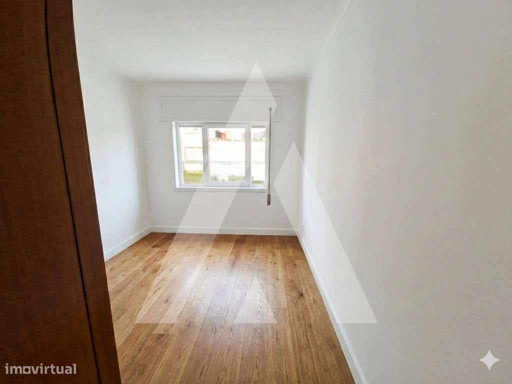 T3 Totalmente Renovado em Santiago - Excelente Oportunidade de Inve... - Grande imagem: 5/14