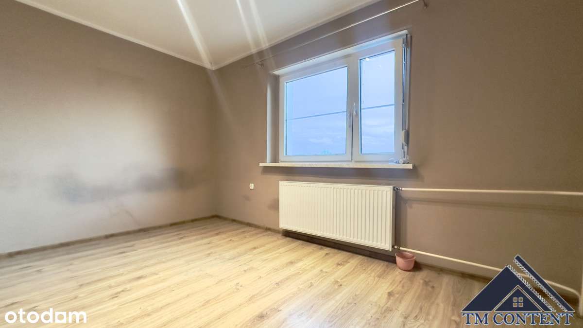 Mieszkanie z garażem w spokojnej okolicy.-3