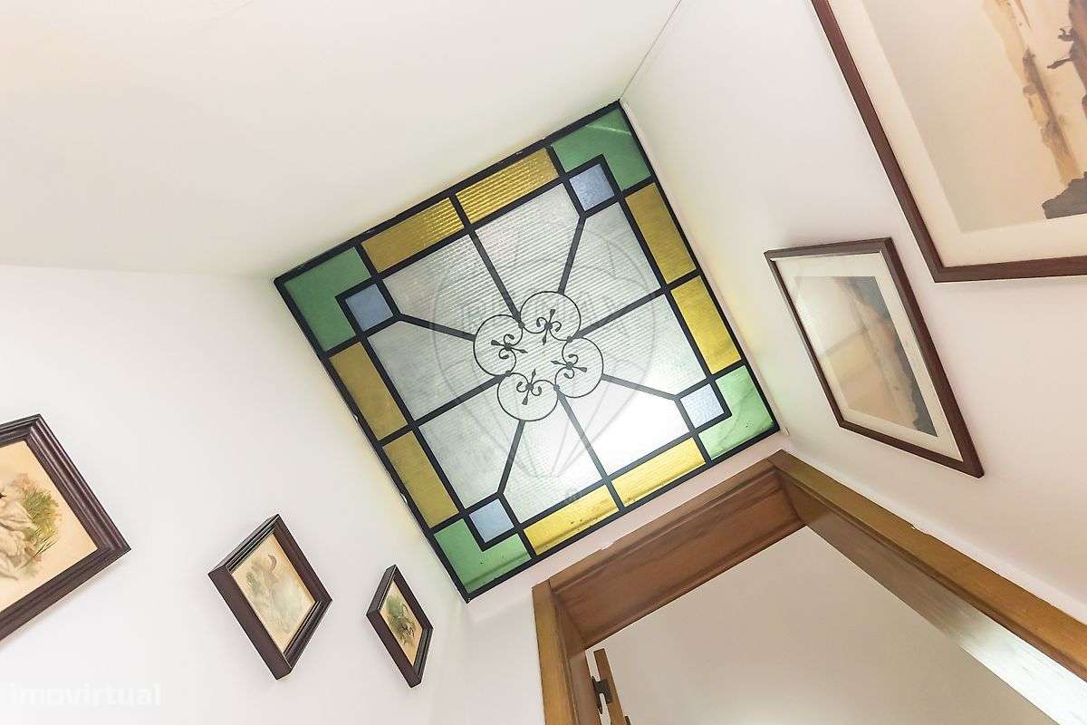 Moradia T4 para venda-8