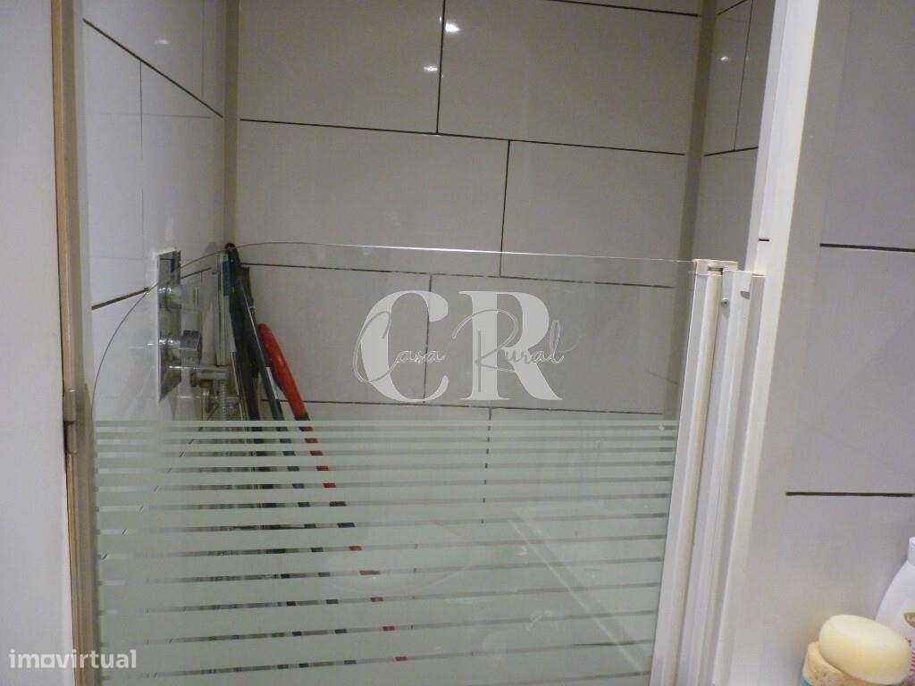 Moradia T4 em ambiente privado na Freixianda – Ourém-16