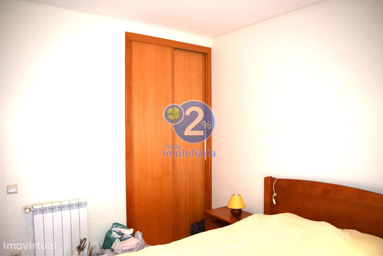 T2 em Condomínio fechado c/ Piscina - Praia de Cepães-16