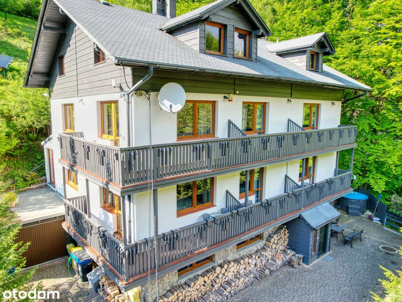 Szukasz  działającego biznesu hotelowego w dobrej lokalizacji?-15