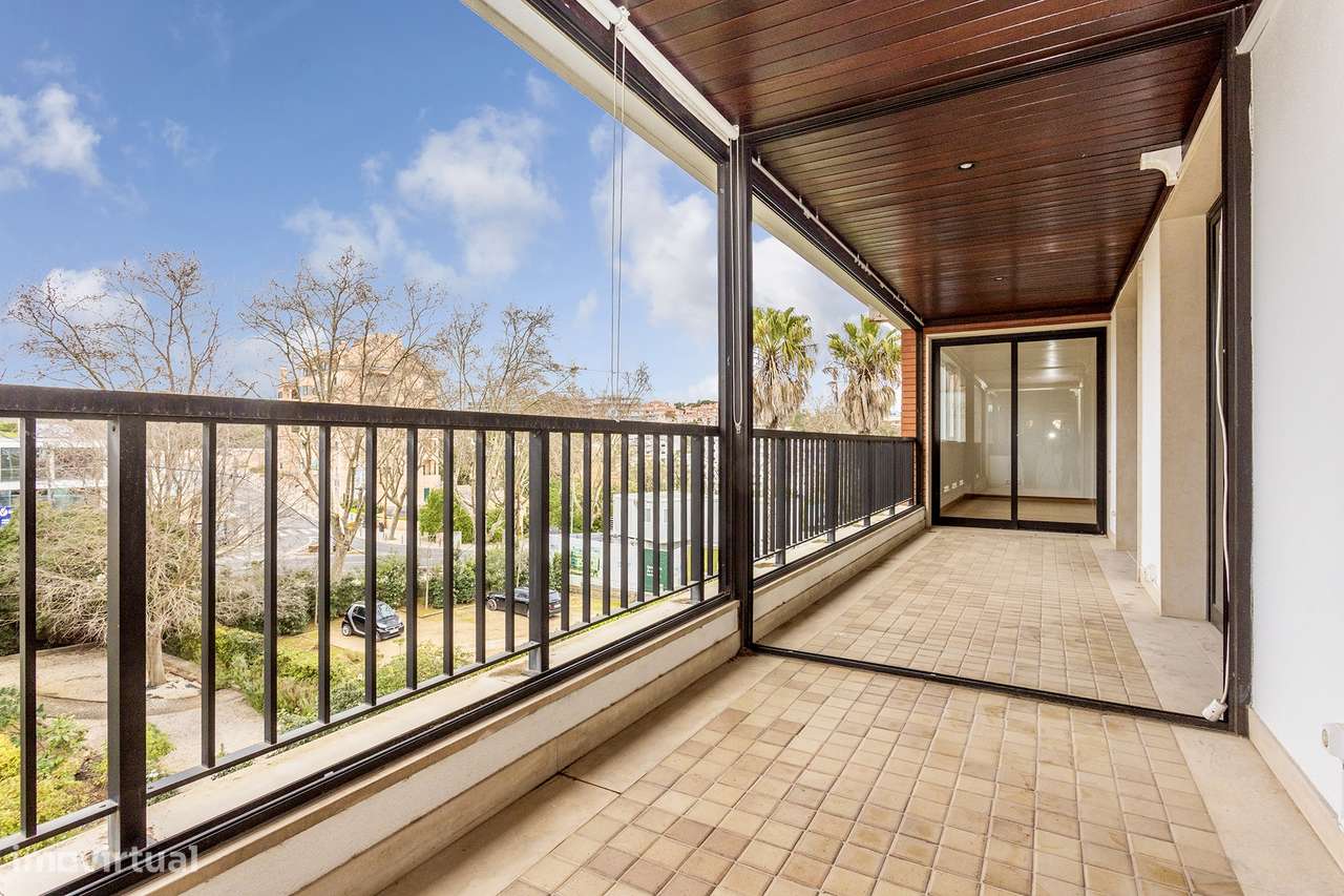 Duplex com vista deslumbrante no centro de Cascais-13