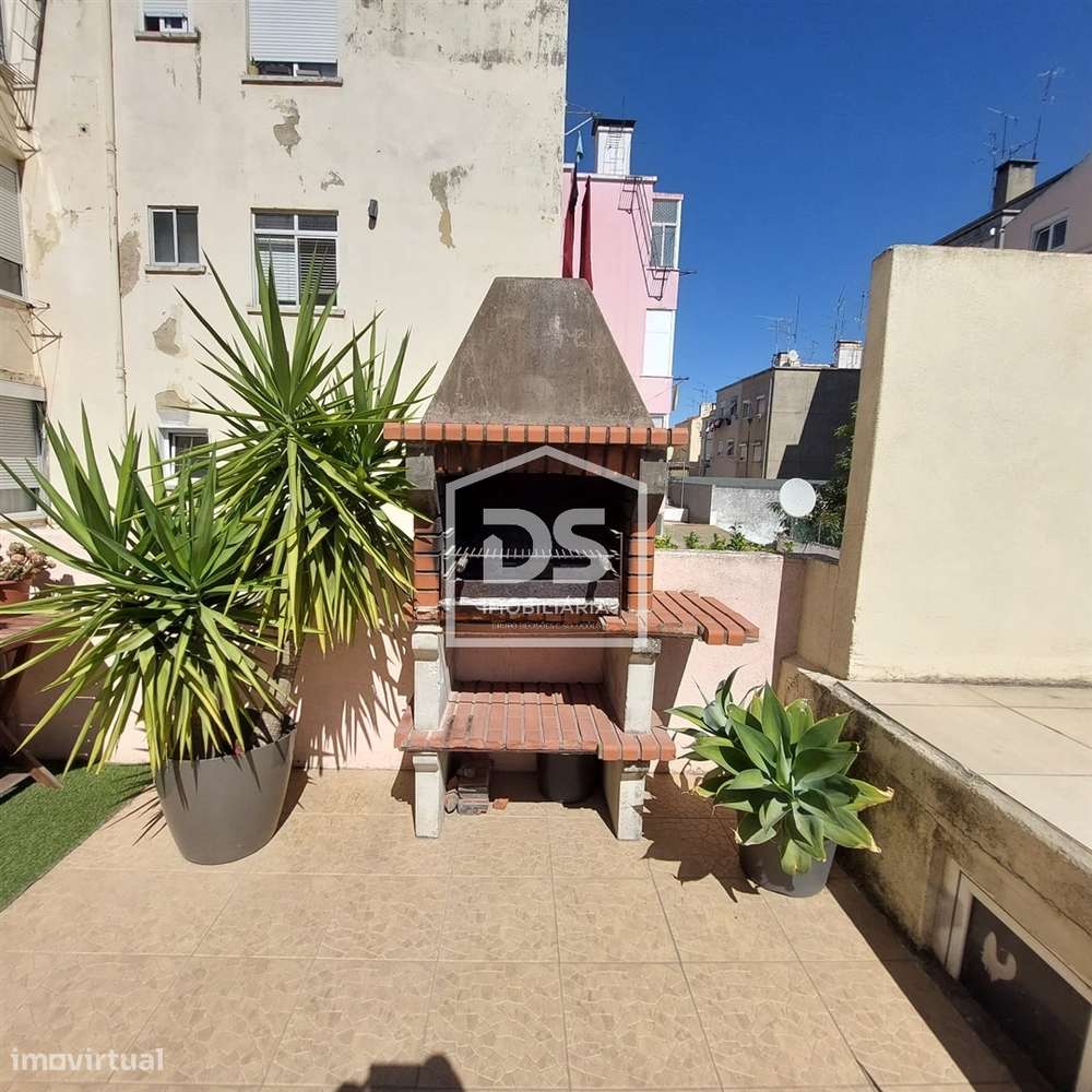 Apartamento T3 Venda em Moscavide e Portela,Loures-16