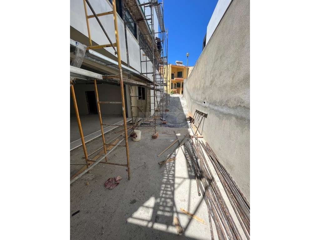 Preço Sob Consulta!
Moradia dos Sonhos três suites com Piscina pai... - Grande imagem: 5/29