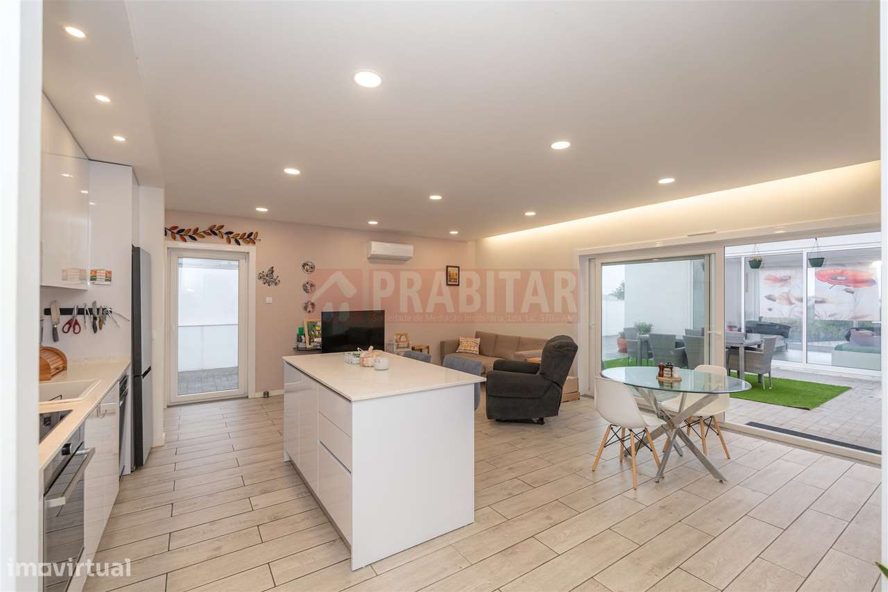 MORADIA T3 COMO NOVA EM AVEIRO/SANTA JOANA-19