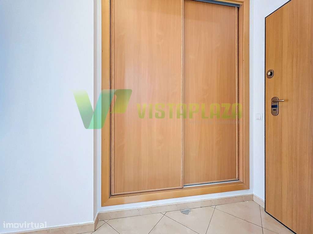 Apartamento em Portimão com Piscina e Varanda a Sul com Barbecue - Grande imagem: 5/23